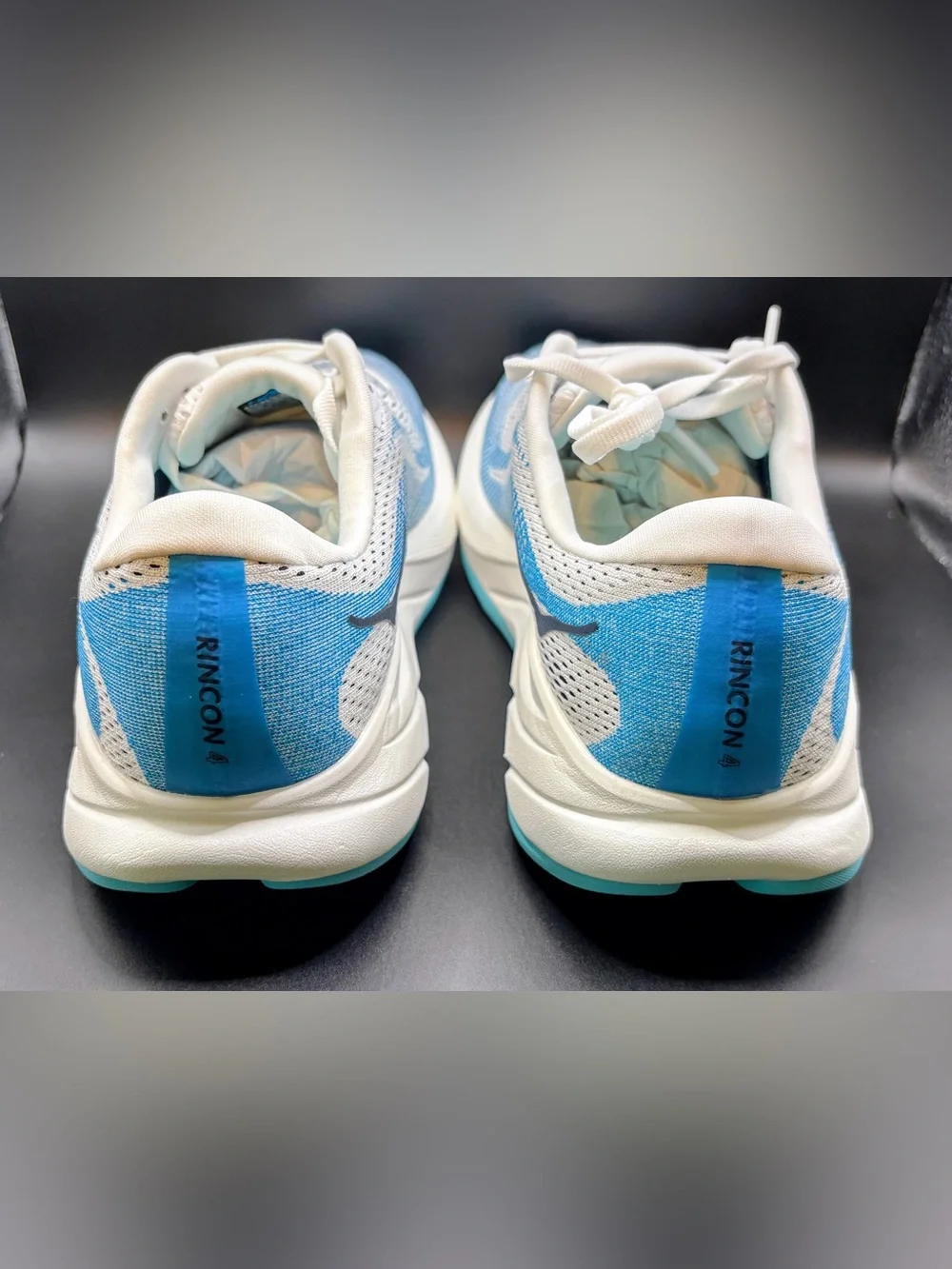 Brand New Men’s 9 Hoka One One Rincon 4 Running Shoe Frost Skyward Blue